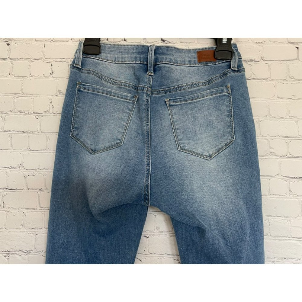 Women's Simple Society Distressed Medium wash Blue jeans size 5/27 - Picture 6 of 8